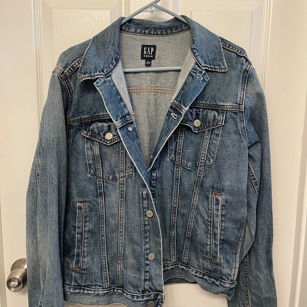 Oversized denim jacket